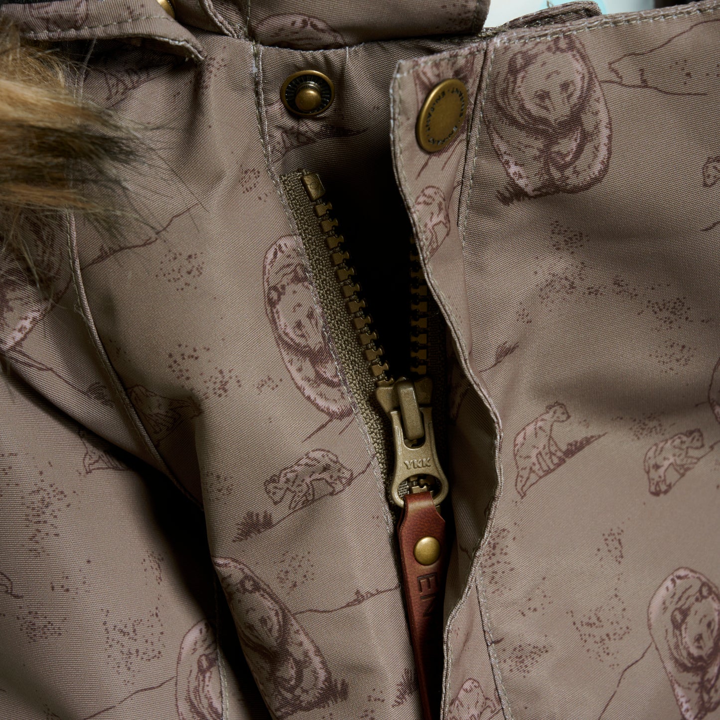 Kuldagalli Ljósbrúnn m/loðkraga